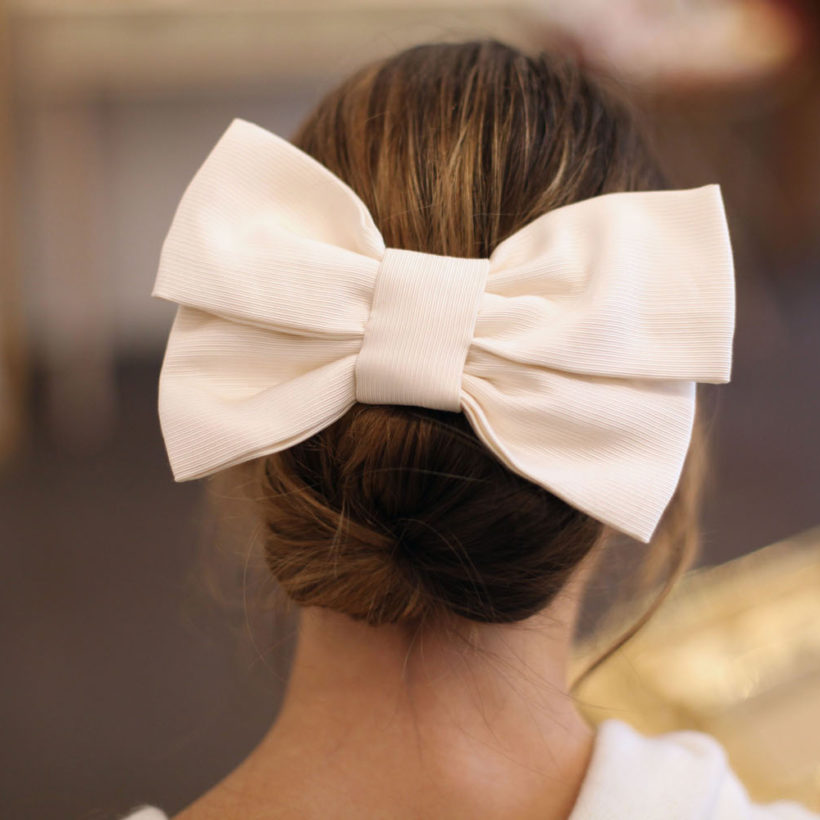 Barrette noeud ivoire oversize Pivoines and Love